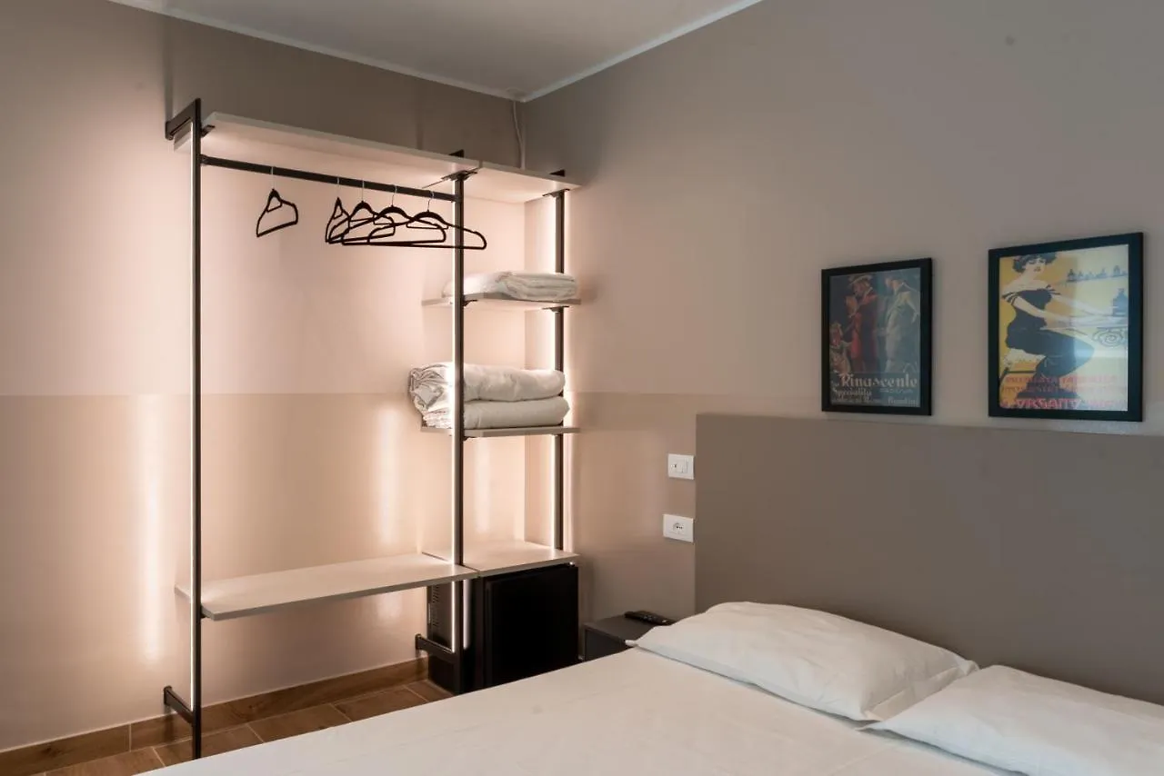 Hotel M14 Residenza Bassanello Padova 0*,  Italia